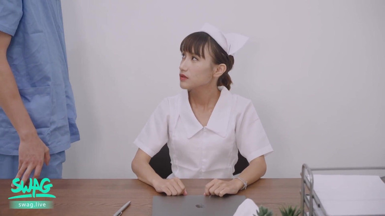 SWAG.live: 병원에서 보지를 채우기 위해 자지를 따먹는 발정난 간호사.