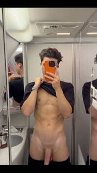 Turbulence Got My Dick Bouncing Don’t Worry! Landed Safely Back in Melbourne