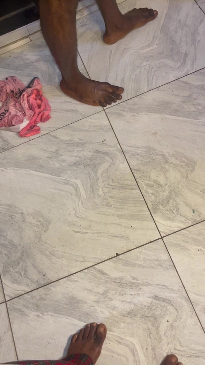 Blackjosh: Uomini su pantaloni rosa