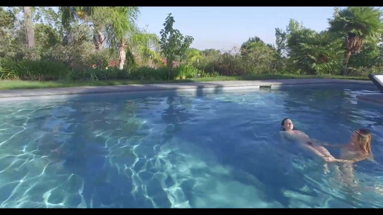 Lesbian Illusion: 超模女同性恋的大挑战！！- （挑战 #09）