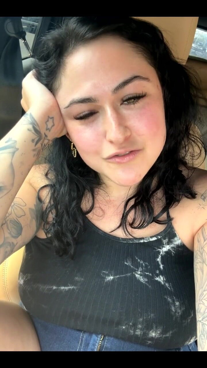 Josie Jaxxon: Entrando no modo Vacay