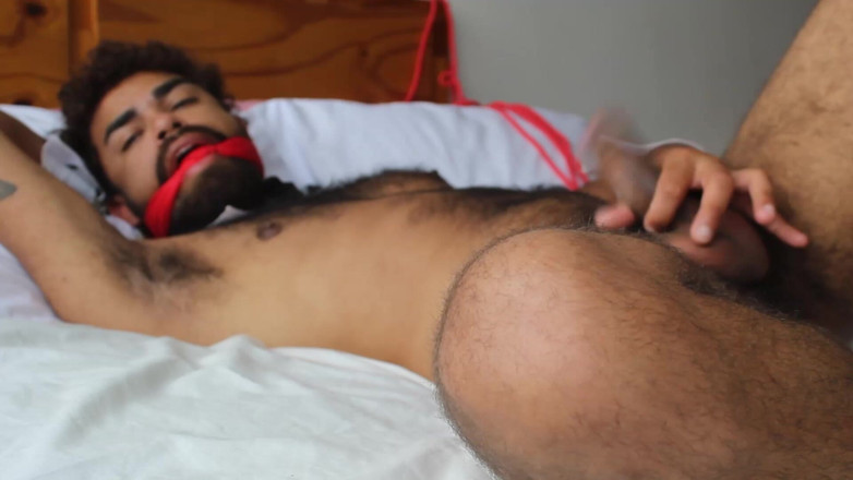 Brazilian guys gagged: Sexy zajíček v nesnázích