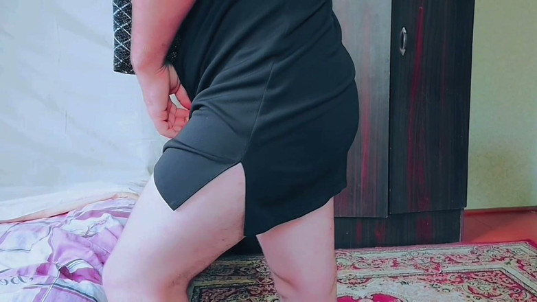 Kitty_Cross: Pretty Legs Cum Swallowing Big Hips Smooth Skin