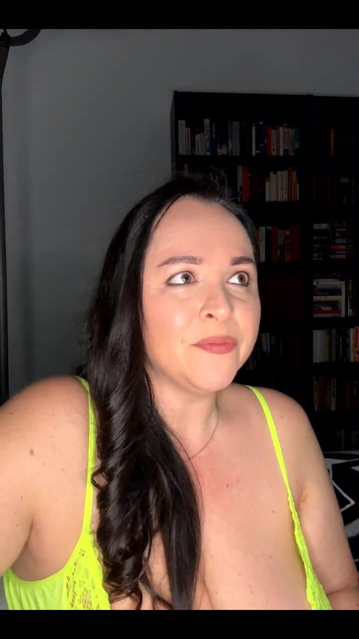 Amanda Thickk:  Amanda Thickk stream