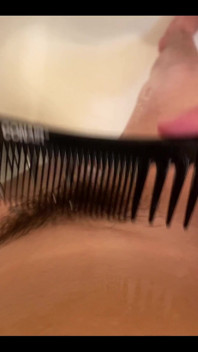 Tak krzaczastka mogę uruchomić grzebień przez to