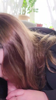 Kompilasi awek montel berpakaian hitam dan stoking - blowjob dan kongkek keras dengan creampie pada pantat dan tetek