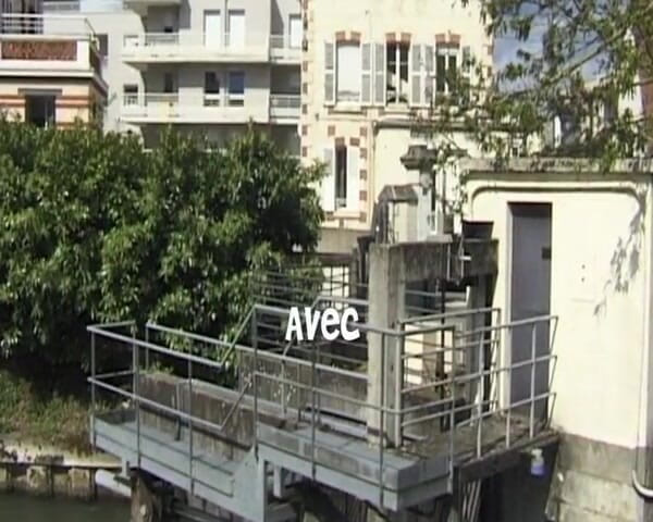 Monde Francais: Brutte cougar francesi succhiando e soddisfando le reciproche esigenze
