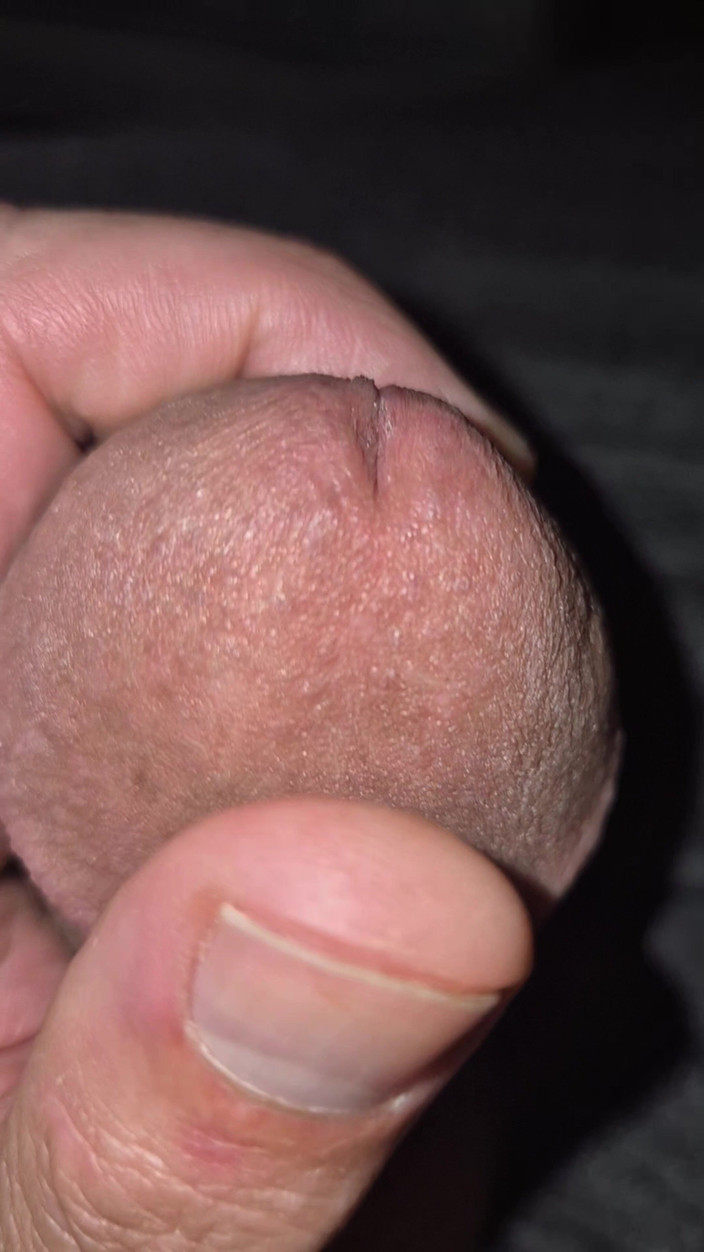 Cums so yummy: Leker med mina bollar