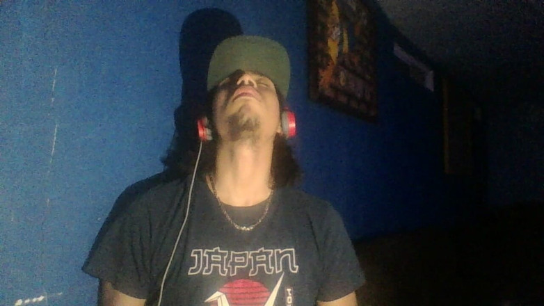 AlexAlejandro13: Sinta meu rosto alegre