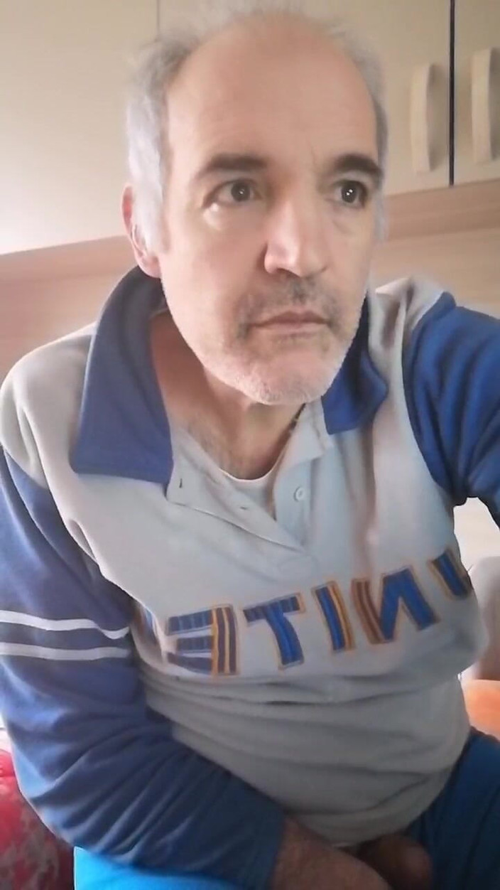 Setesesso7: Triplo mijo com uma boa punheta para meu amigo fanclub