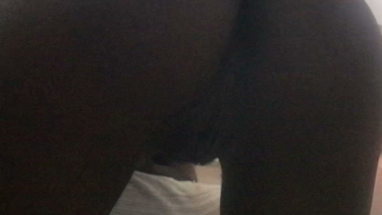 Browngurl234: Hete tengere Afrikaanse tiener pronkt met haar twerkvaardigheden langs de...