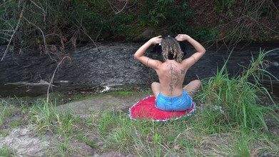 Victor SweetCoupleStories: El encuentro con un extraño en una cascada termina con...