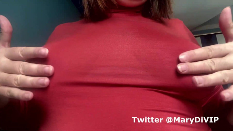 Mary Di: Puffy nipples. Huge areolas tits, big tits big nipples. Erect...
