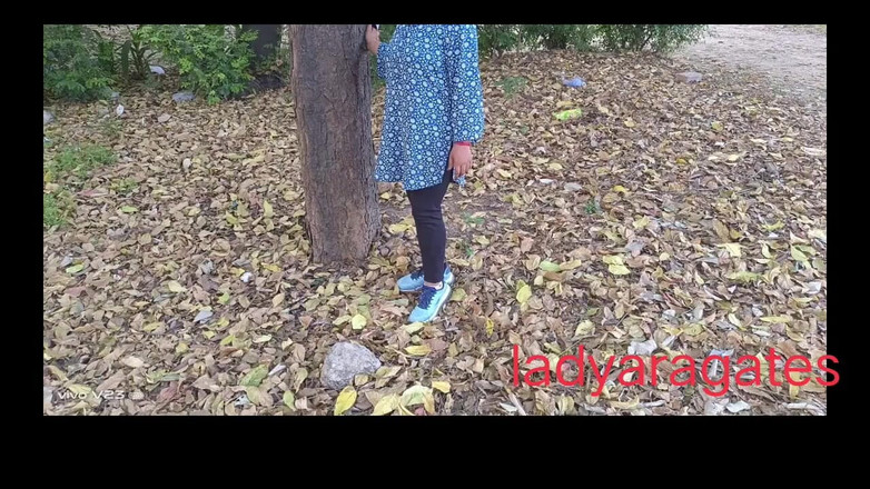 Hotty Jiya Sharmaa: Ägaren ringde byflickan hem och bröt bilen