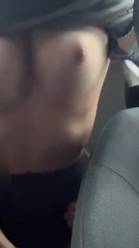 Sexy Studente in De Auto 2