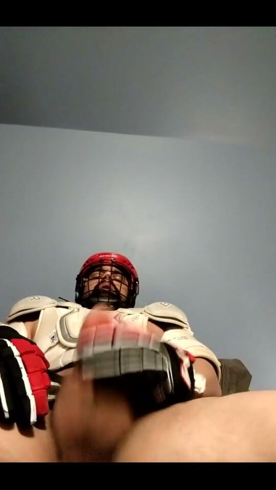 Bruiser bear wood: Hockey Gear Jerk