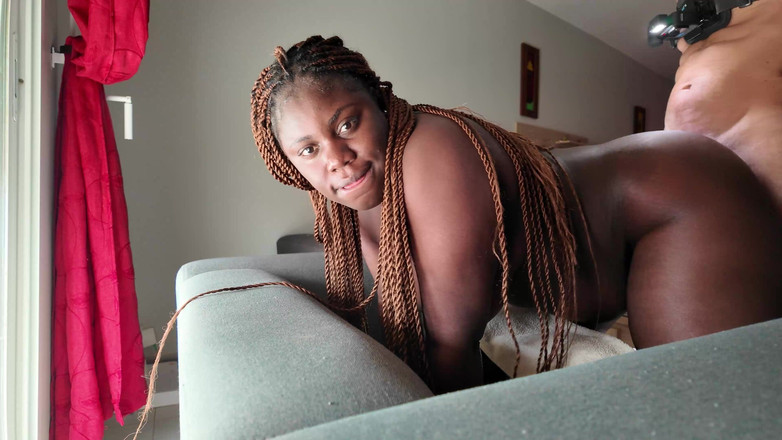 Bam-bulax: मोटी काली चूत में कुत्ता और चूत में वीर्य