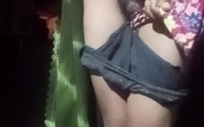 Saree sexboy: भारतीय साड़ी सेक्स Moj