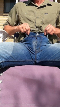 Giving Some Airbnb Neighbors a Jeans Wetting Piss Show
