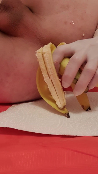 Timmyboy: Il culo di timmyboy92 viene trasformato in una banana schiacciata