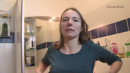 Fuck n Fetish: Un duș mișto înainte de petrecere