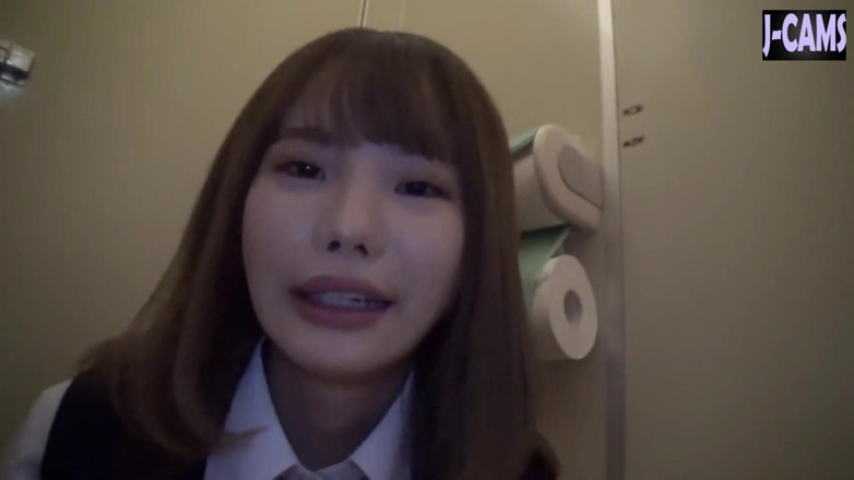 J-Cams: 야외에서 애널 섹스 장난꾸러기 소녀와 통제된 릴리스 3부