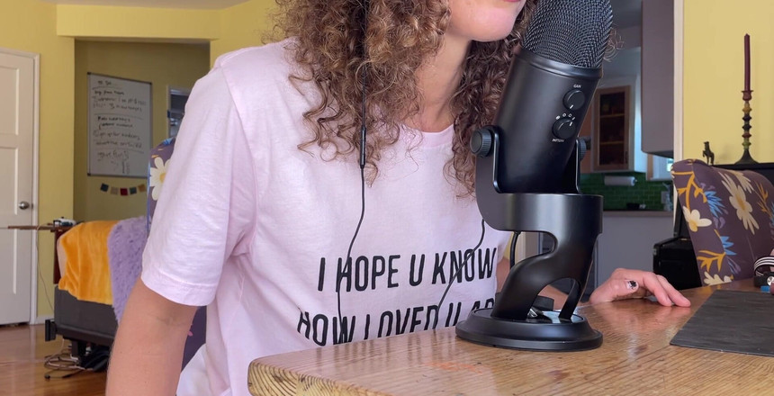 VibeWithMommy: Asmr рольова гра: зрадлива сповідь дружини. Ось живий, коли я роблю свою першу рольову гру asmr! Будь ласка, дайте мені знати, якщо y