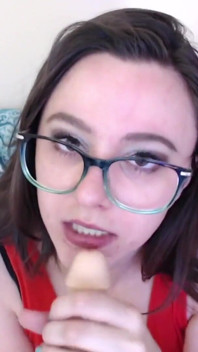 Lutschen, ficken und mit brille kommen, mia Nyx