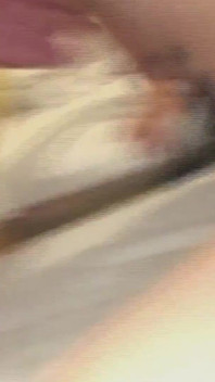 Masturbujte a šukejte spolu, dokud se jí vystříká do kundičky