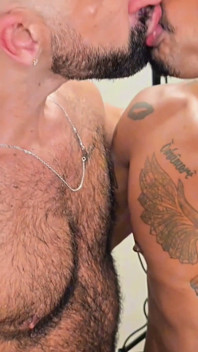 Interracial 3ing: Tiga Lelaki, Pelacur Tanpa Batas - Bahagian 2