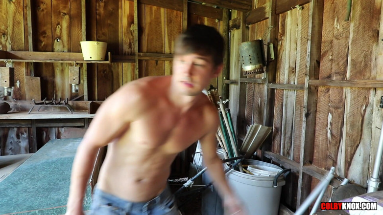 Colby Knox: 4 Inculata senza preservativo