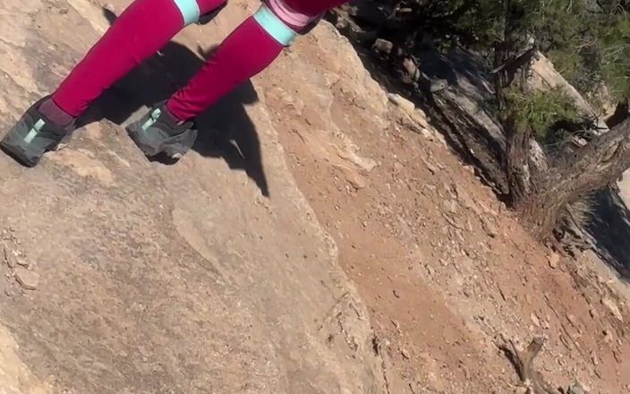 Bigmax8inch: Kilatan kilat gunung liar - tease topless di jejak kyrgyzstan terpencil,...