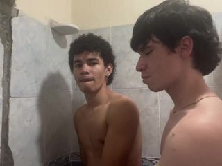 Icyhot707: Мы едим задницу и жестко трахаемся в душе