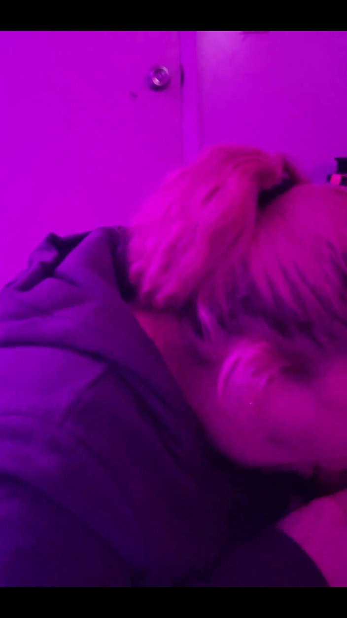 HisSlutyWife: 음란한 오럴을 주는 마누라