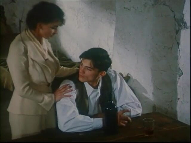 Just X Star: Італійське вінтажне порно з сексуальною дупою