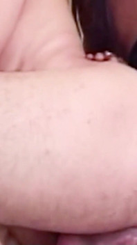 Ošklivý velký čůrák latina Tranny Suzanna šuká chlapy až do výstřiku do análu