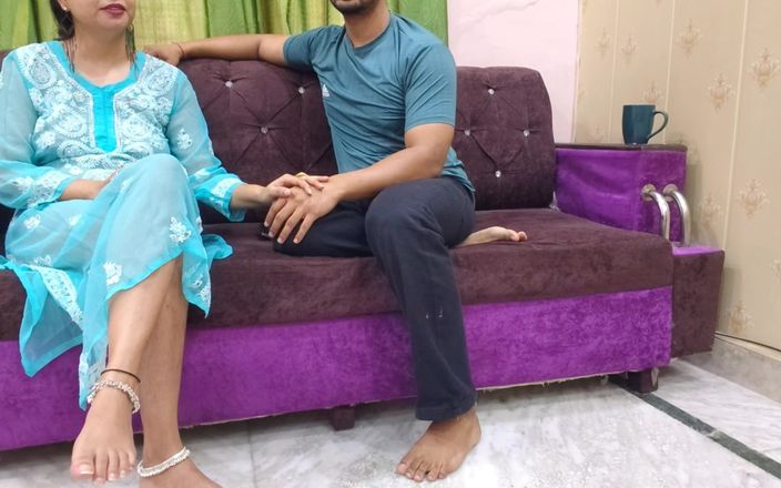 Hornycouple149: 继母发现我在拍摄她，不想出轨，她仍然让我射在她毛茸茸的熟女阴户上