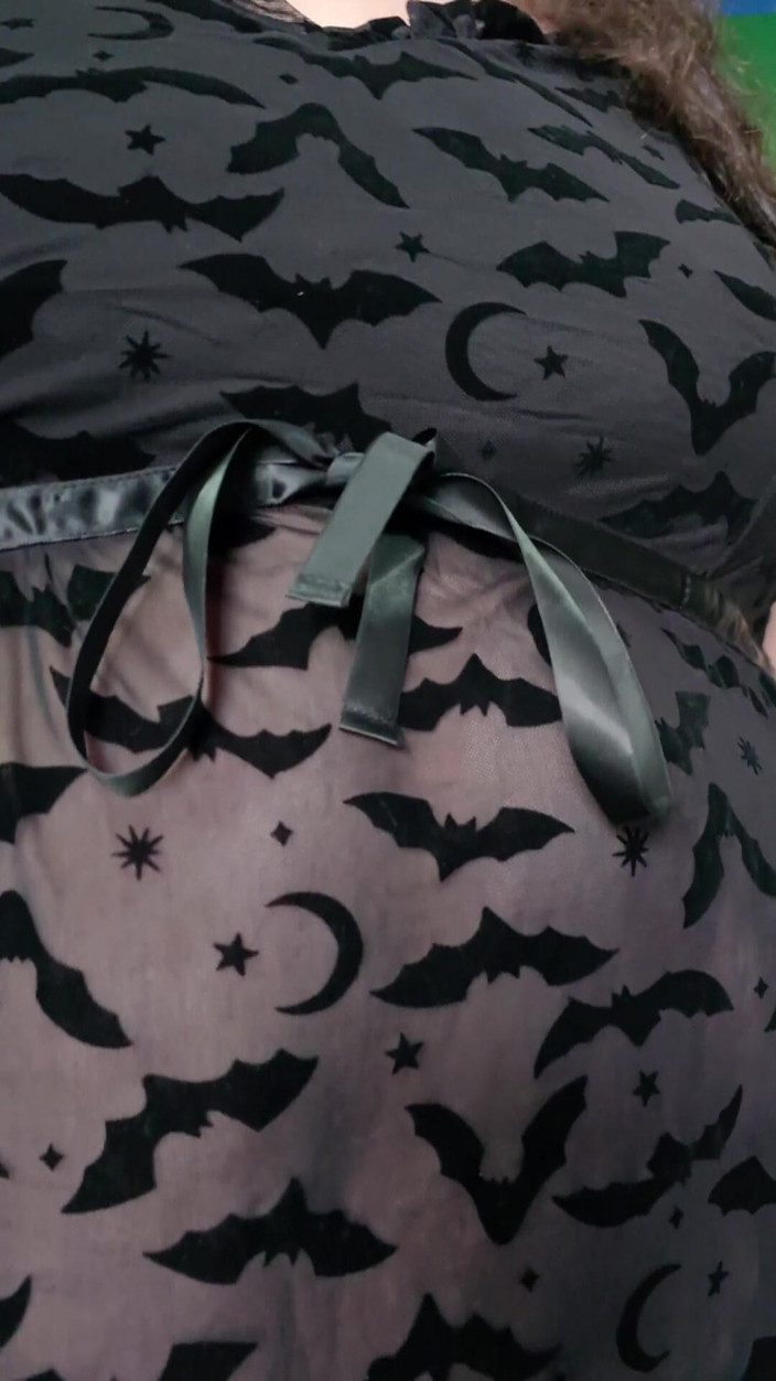 SSBBWLadyBrads: 超级肥胖的万圣节时装运输