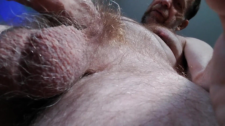 Hairyartist: Eu tomo uma chamada para você como você me serve 2