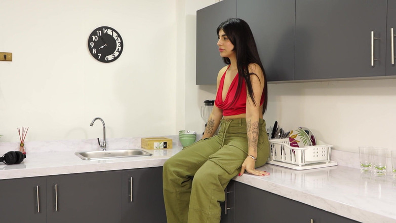 Knock Knock Club: My Wife Got Stuck on the Washing Machine and the...