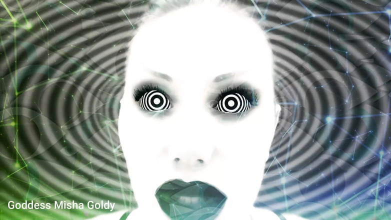 Goddess Misha Goldy: Geef je mannelijkheid aan mij over! Je hebt geen pik...