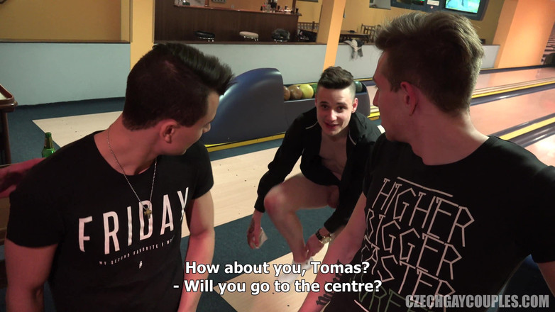 Czech Gay Couples: Czech Gay Couples 10 Filthy Pub Bang - Straight Boys and a...