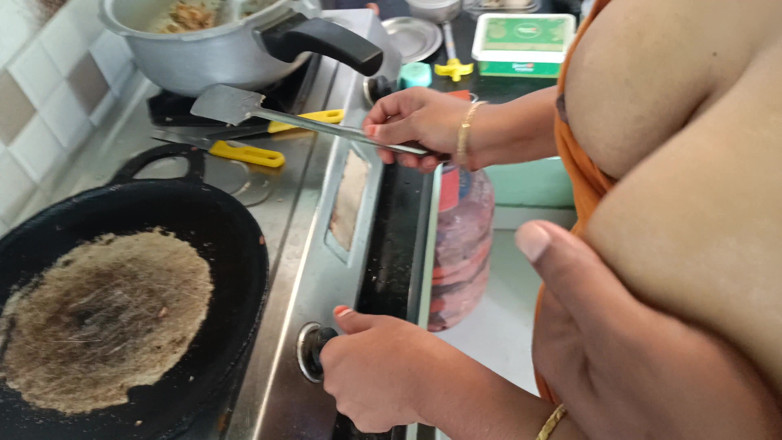 Wonder: Kitchen Romance While Cooking Tamil Couple