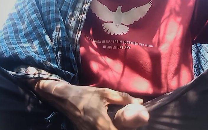 Reshmi_das: Мастурбація дезі чувака соло на відкритому повітрі