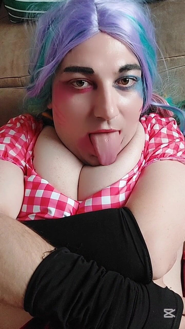 Kitty_Cross: बड़ी जांघ वाली लेडीबॉय सुंदर बड़े कूल्हों वाली गांड बड़ी गांड सेक्सी किन्नर हॉट क्रॉसड्रेसर