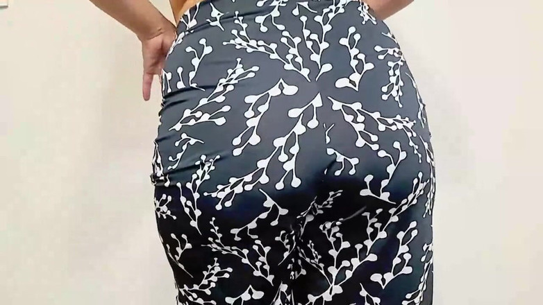 Minhaesposaparaoutro: Moje obcisłe legginsy i zmysłowe spodnie, biorąc kilka pysznych uderzeń