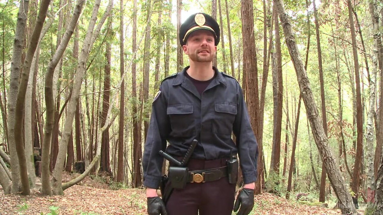 Men on Edge: Officer Bullet - Cu fodido e fodido no meio da floresta