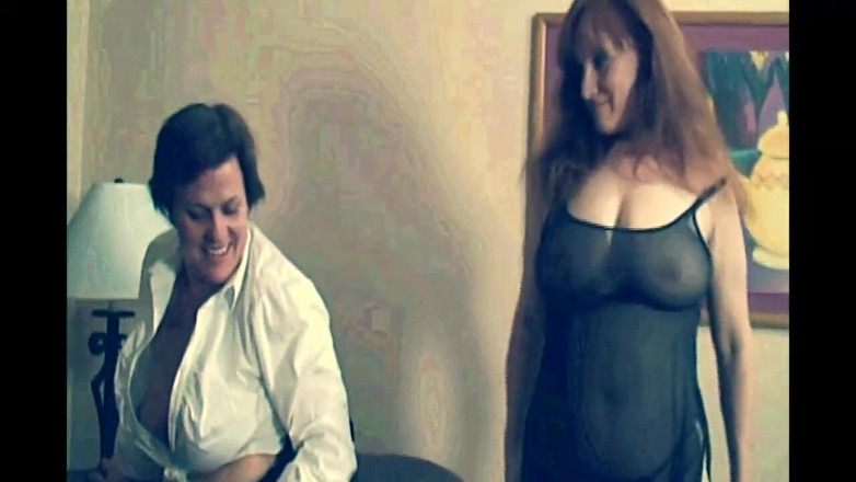 My Dirty Family: Sudden Lesbian Needs to Satisfy