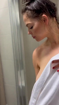 Prends une douche avec moi