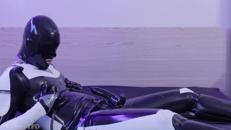 RubberTFD: Machine milking rubber biker